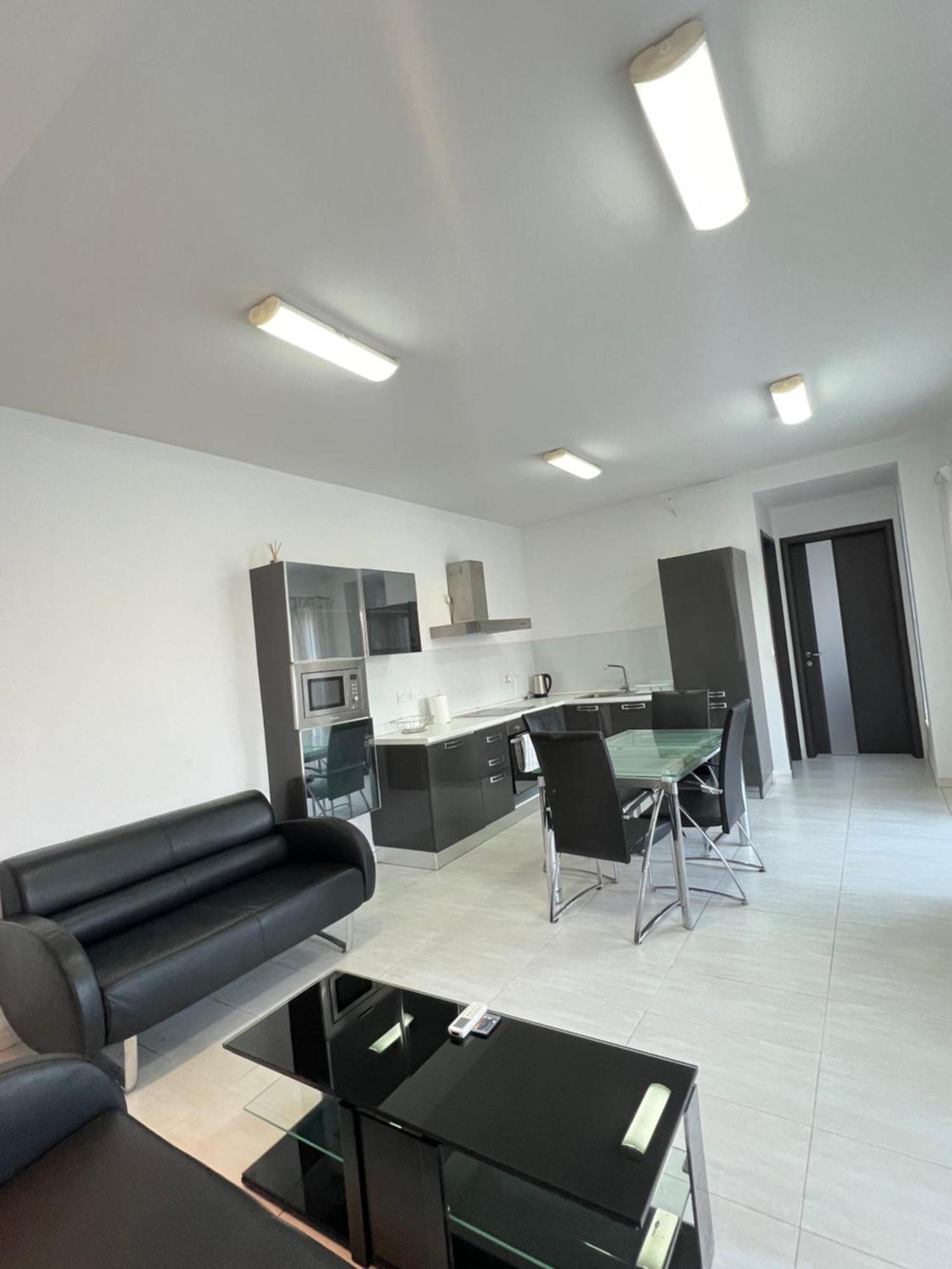 Quite And Peaceful Homestay Zebbug (Southern Region)
